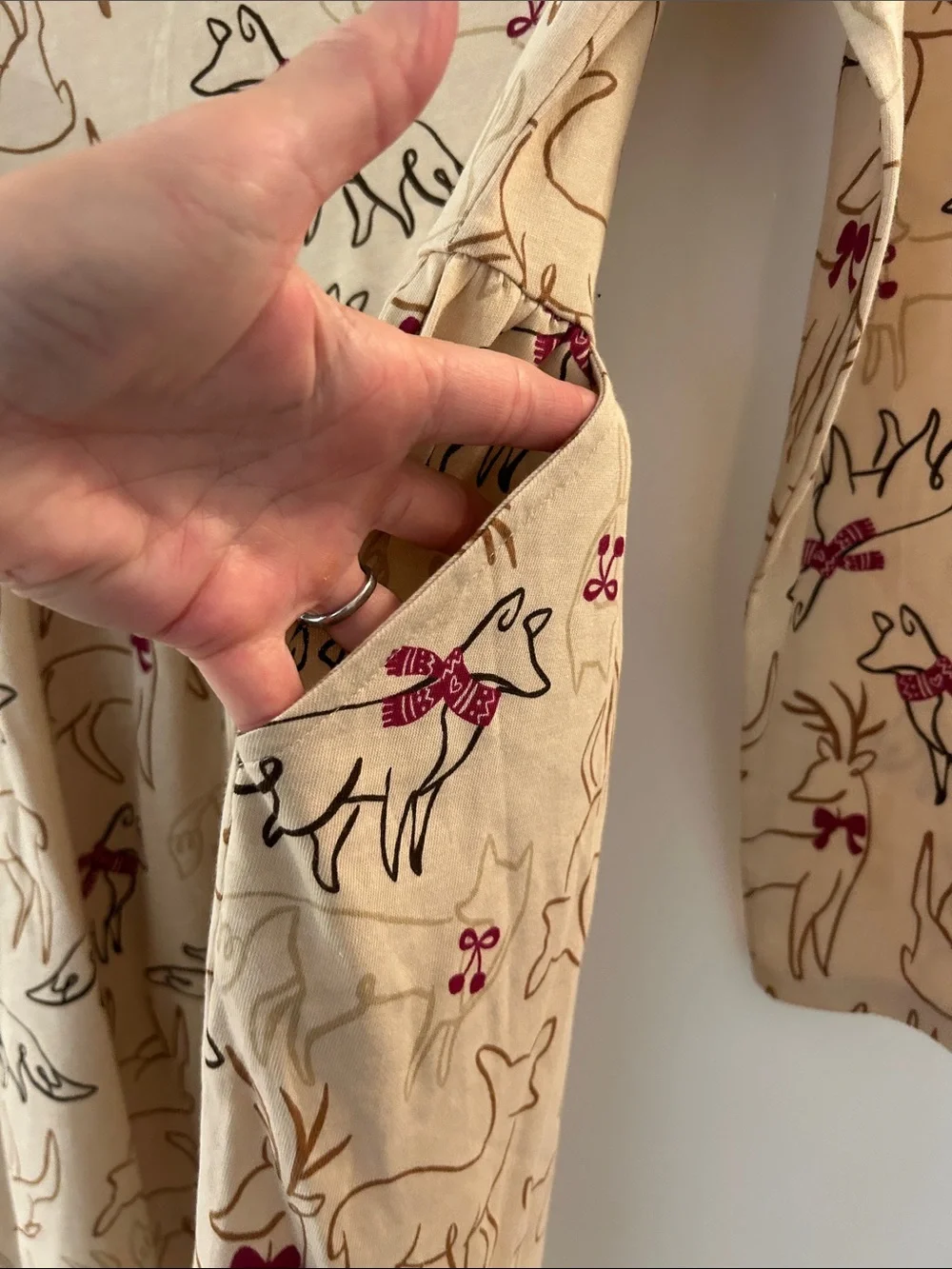 Girls' Cream Deer-Print Long Sleeve Casual Dress- Holiday